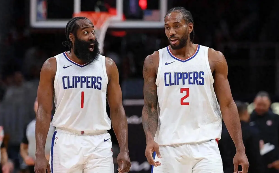 开云体育-大逆转！快船狂轰5连胜，哈登一战连创2大NBA神迹，两大奇兵立功