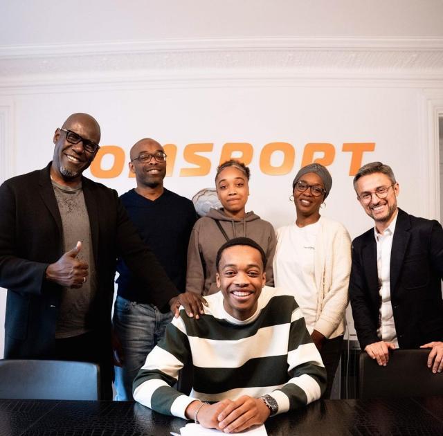 1689570327469075180.jpg 342192520_956541275540001_4355154726279239075_n.jpg