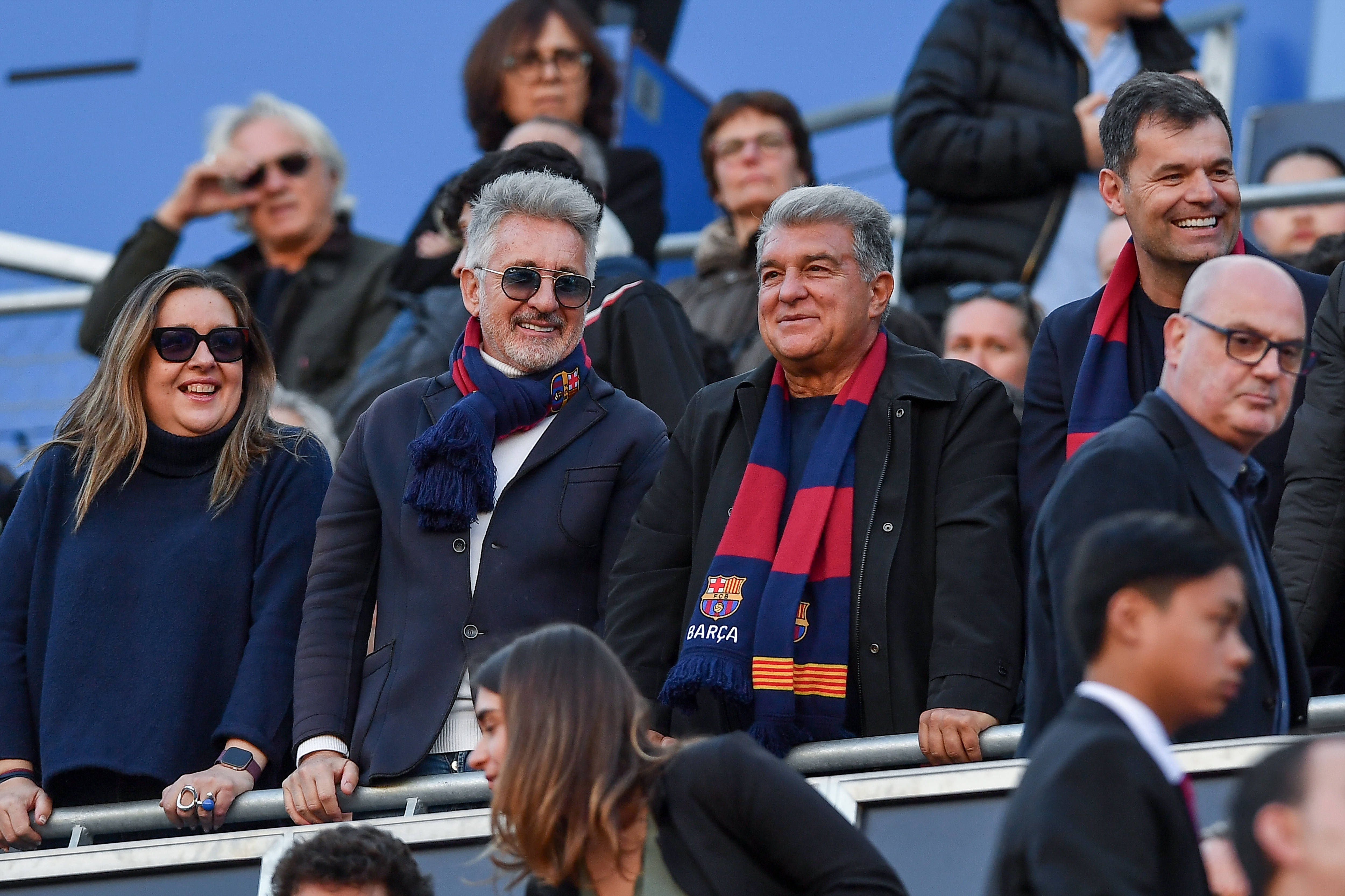 kaiyun-拉波尔塔谈梅西：西甲从未给我们最终许可 哈维的观点偏离事实